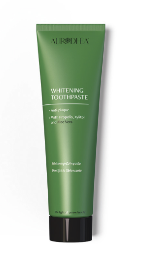 Whitening-Zahnpasta mit Aloe Vera